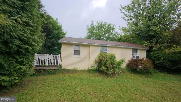 Photo of 458 N Burlington
