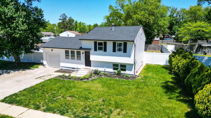 Photo of 322 W Cornell Street, Vineland NJ