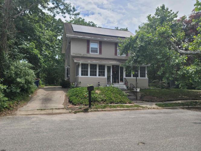 Photo of 10 Kemble Avenue
