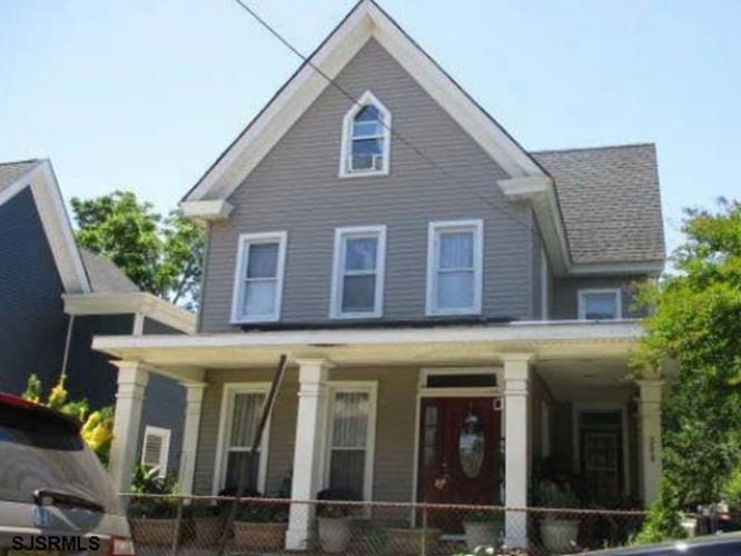 Photo of 208 S 4th Street