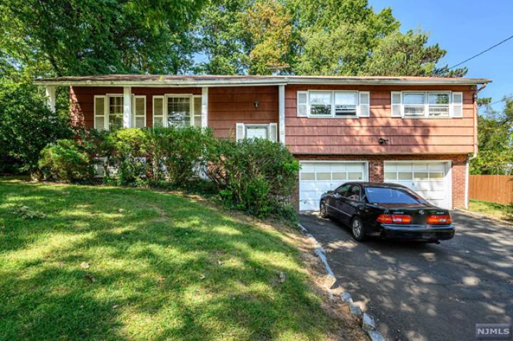 Photo of 5 Parson Drive, West Orange NJ