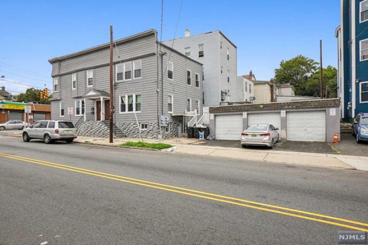 Photo of 104 40th Street, Irvington NJ