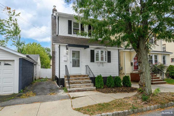 Photo of 95 Franklin Avenue, Maplewood NJ