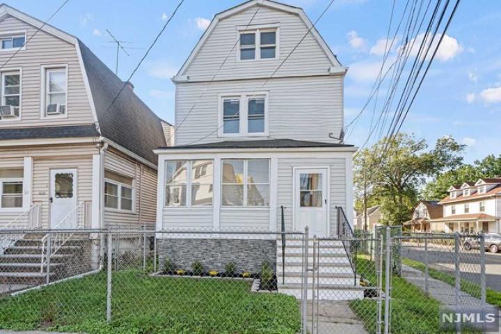 Photo of 129 Linden Avenue, Irvington NJ