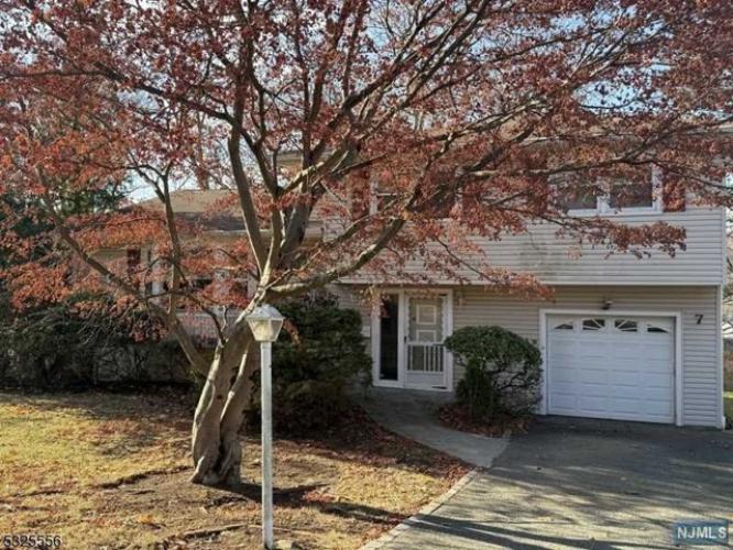 Photo of 7 Rock Spring Avenue, West Orange NJ