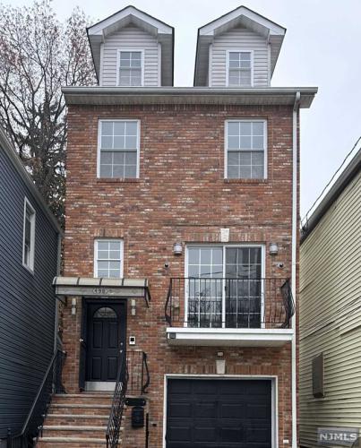 Photo of 498 South 19th Street, Newark NJ