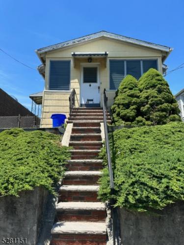 Photo of 7 Quinton Street, Belleville NJ