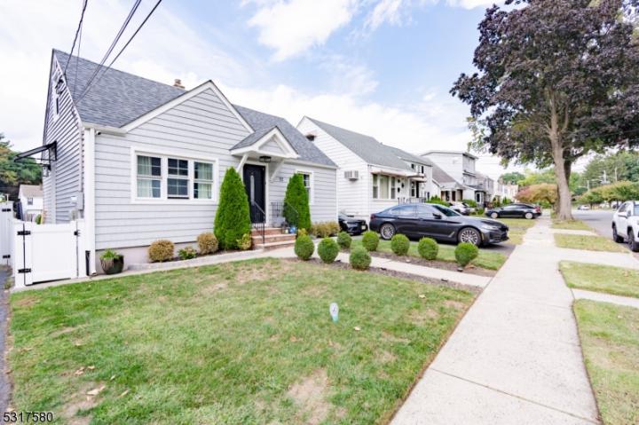 Photo of 11 Crescent Terrace, Belleville NJ