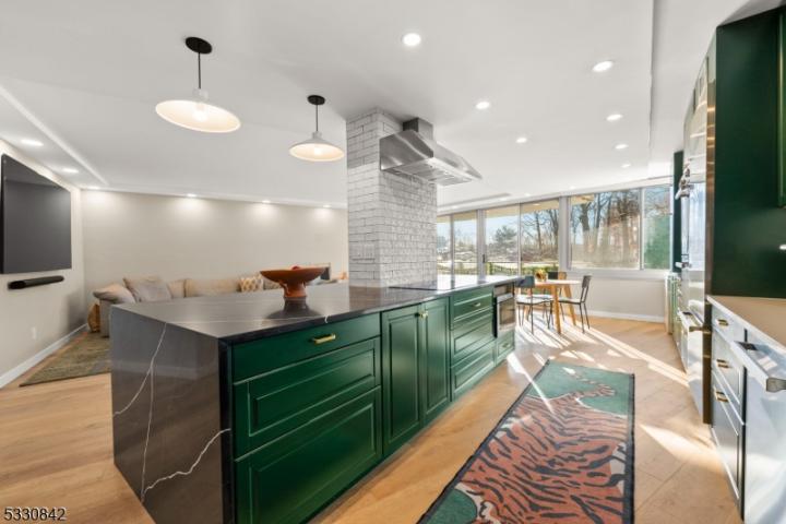 Photo of 1 Claridge Drive 111, Verona NJ