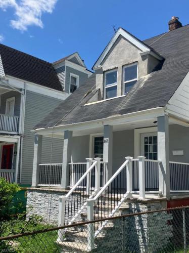 Photo of 263 Halsted Street