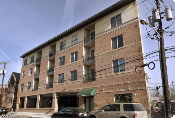 Photo of 15-19 Tichenor Lane C1403 403