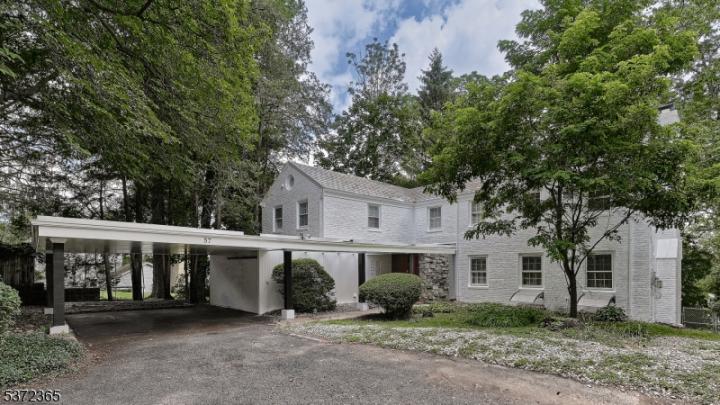 Photo of 57 Winding Way