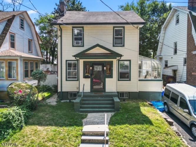 Photo of 42 Richelieu Place, Newark City NJ