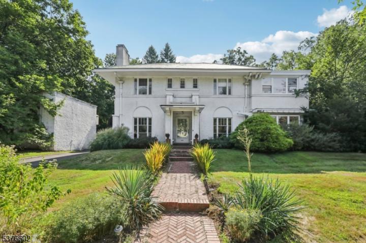 Photo of 299 Ridgewood Avenue