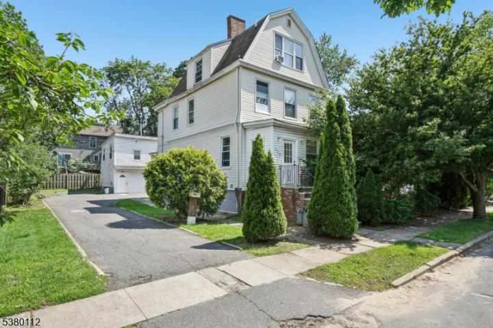 Photo of 226 Waverly Place