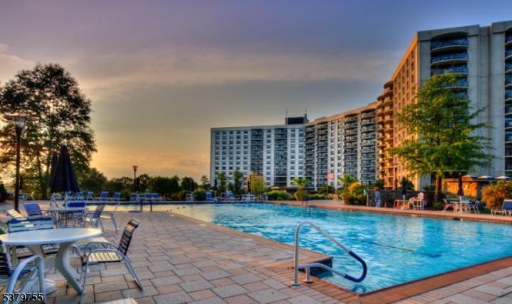 Photo of 2 Claridge Drive 1fw, Verona NJ