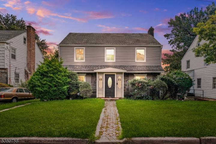 Photo of 666 Tremont Court, City Of Orange NJ