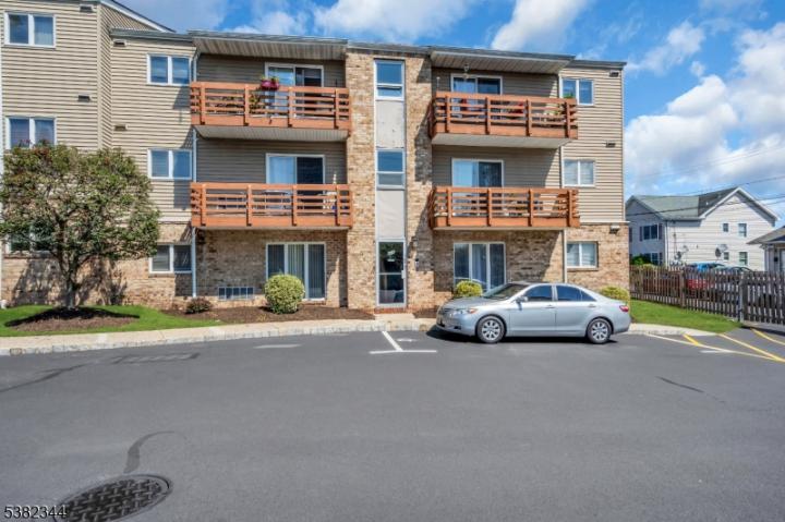 Photo of 680 Union Avenue E1, Belleville NJ