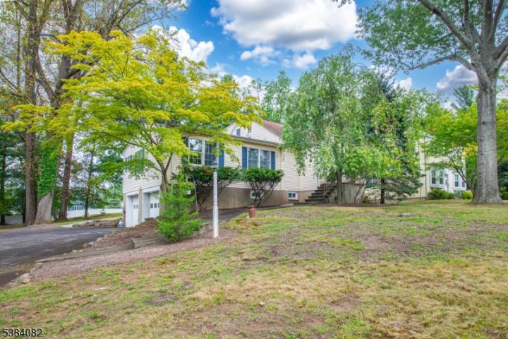 Photo of 301 Central Avenue, West Caldwell NJ