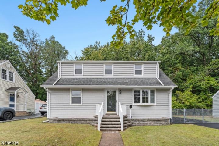 Photo of 18 Farmingdale Avenue, Bloomfield NJ