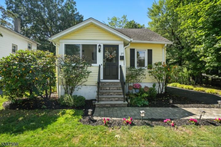 Photo of 27 Filmore Avenue, Livingston NJ