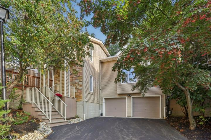 Photo of 80 Blackburne Terrace, West Orange NJ
