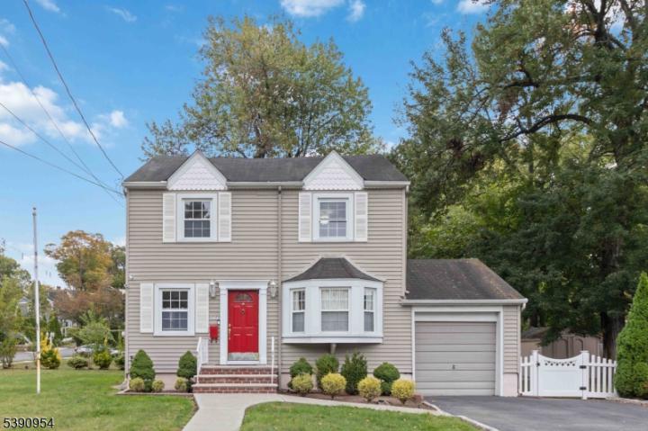 Photo of 564 Bloomfield Avenue