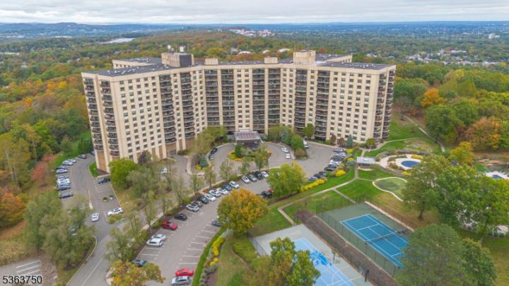 Photo of 2 Claridge Drive 1ge