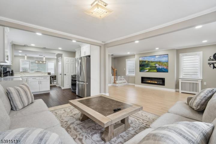 Photo of 198 W Passaic Avenue, Bloomfield NJ