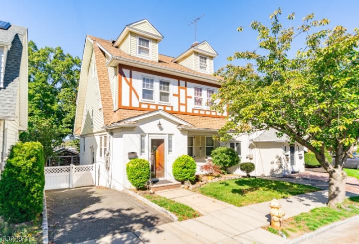 Photo of 111 Belmohr Street