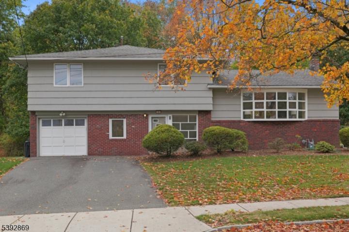 Photo of 7 Wessman Drive