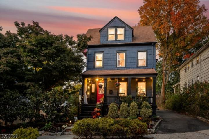 Photo of 83 Hixon Place, South Orange Village NJ