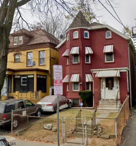 Photo of 570 Summer Avenue