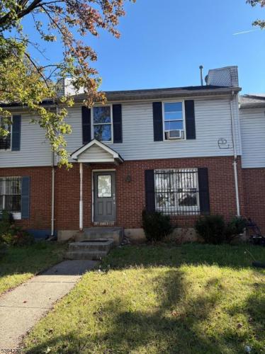 Photo of 14 Dandridge Drive, Newark City NJ