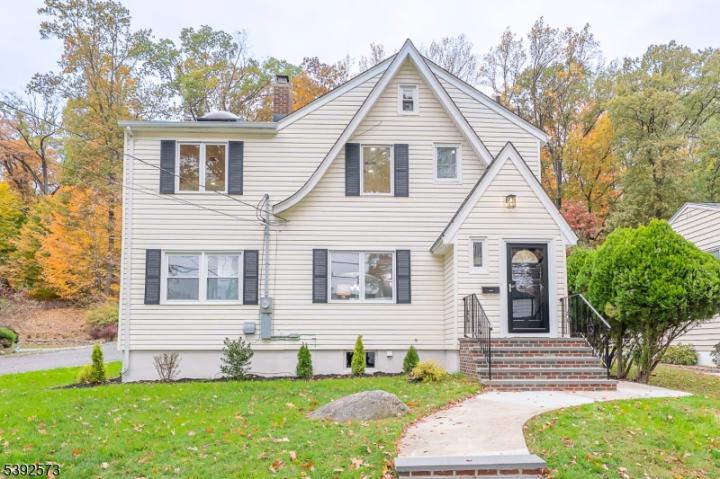 Photo of 1 Schmitt Road