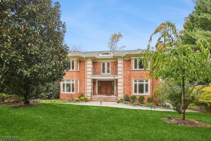 Photo of 126 Fairfield Drive, Millburn NJ