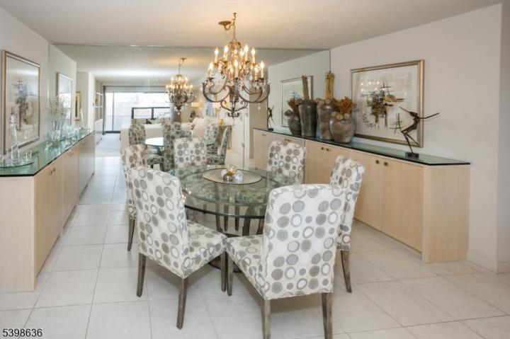 Photo of 2 Claridge Drive 7ne