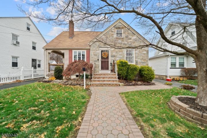 Photo of 104 Continental Avenue