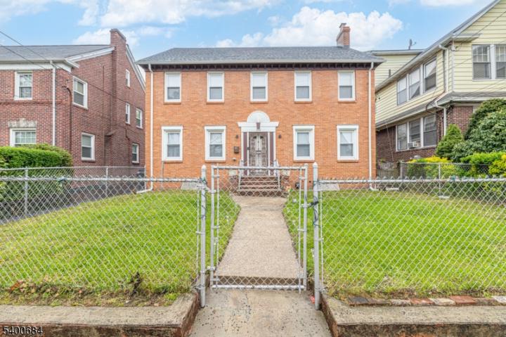 Photo of 836-838 S 11th Street