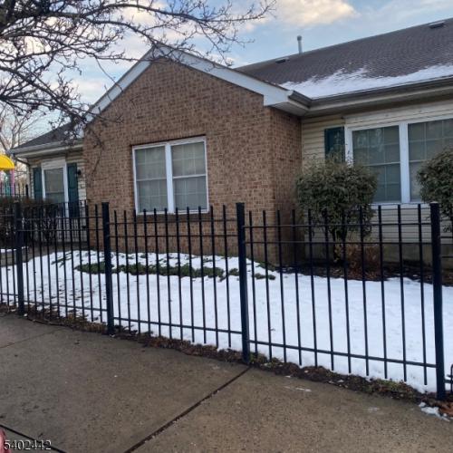 Photo of 268 W Kinney Street
