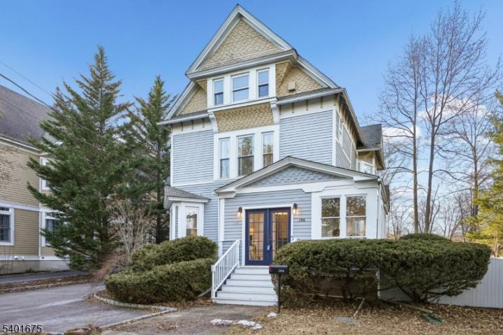 Photo of 386 Park Street, Montclair NJ