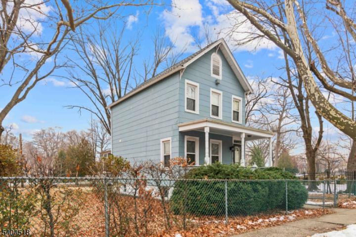 Photo of 354 Hayward Street