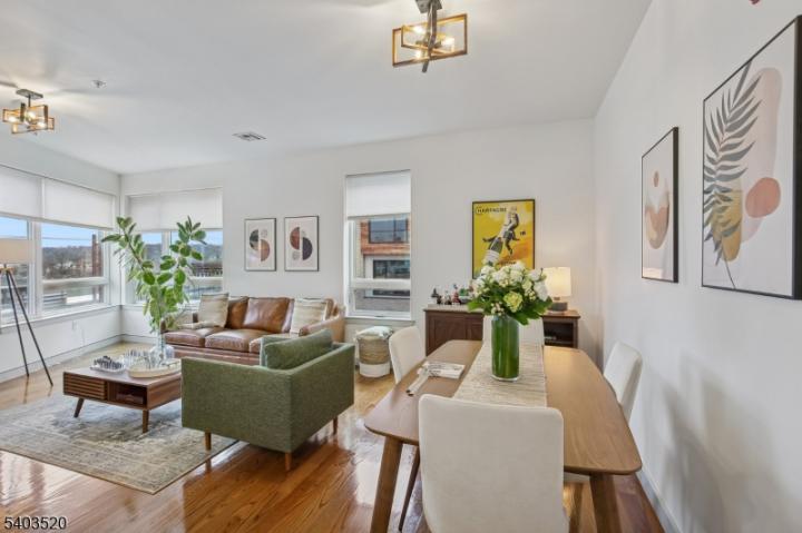 Photo of 52 Lincoln Avenue 302, City Of Orange NJ