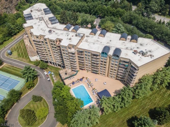 Photo of 10 Smith Manor Boulevard 121