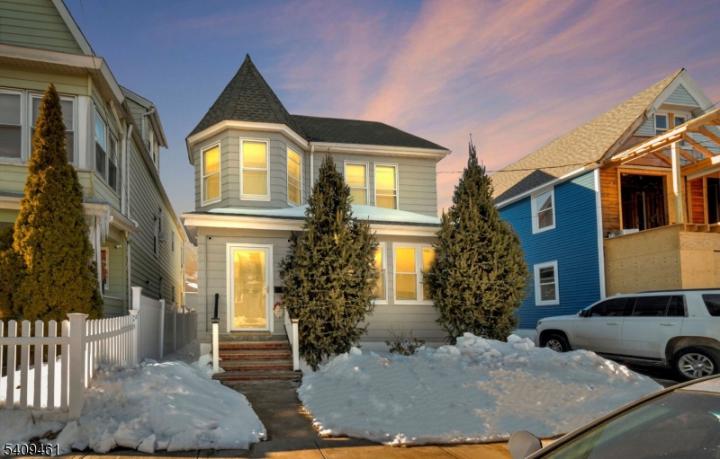 Photo of 9 S Valley Road