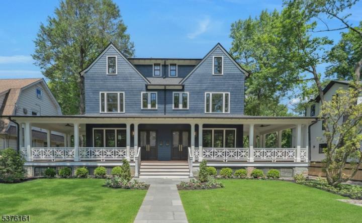 Photo of 82-84 Watchung Avenue