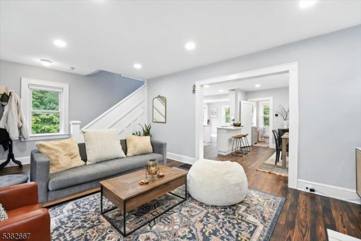 Photo of 204 W Northfield Road, Livingston NJ