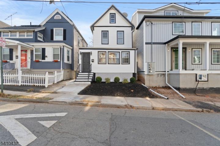 Photo of 13 Orange Place