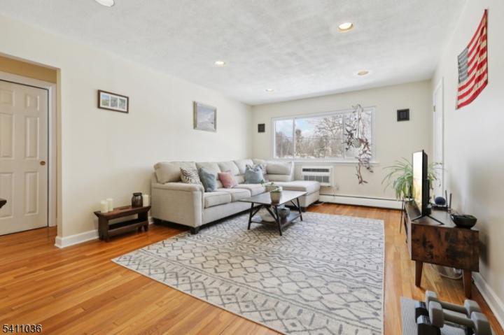 Photo of 35 Espy Road 5b, Caldwell NJ