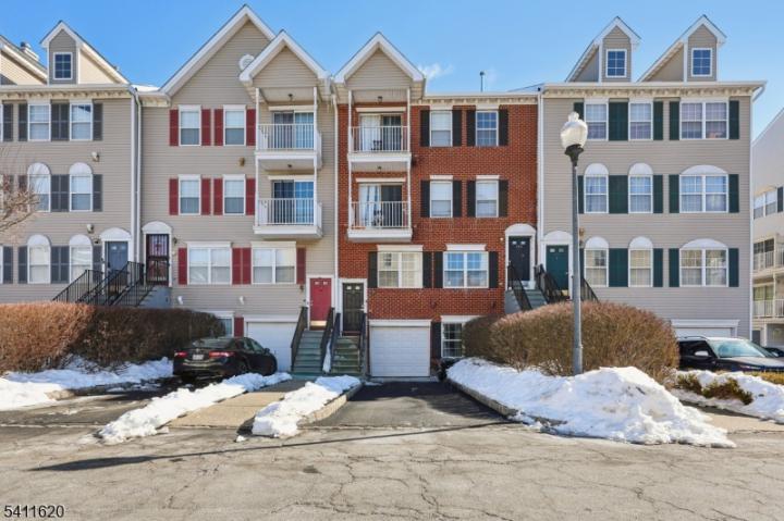 Photo of 246 Matthews Drive